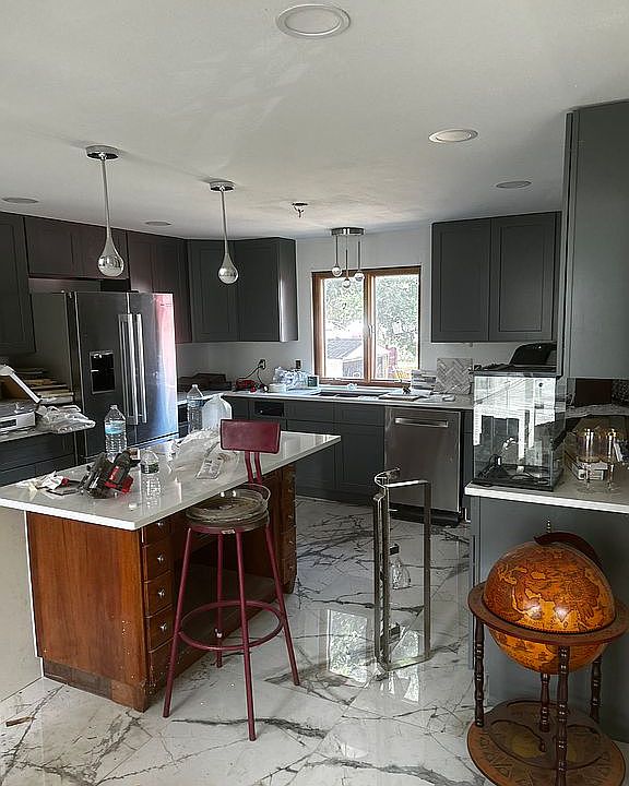 1st image of 1406 La Belle Ave