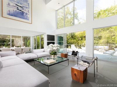 3960 Utopia Ct, Miami, FL, 33133