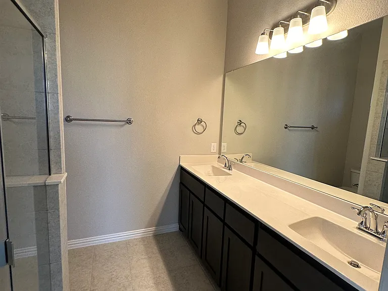 3133 Solana Cir #3133 — Photo 10