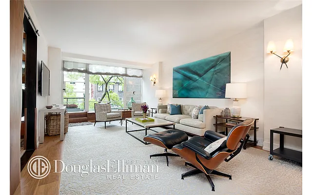 Sold by Douglas Elliman | media 16