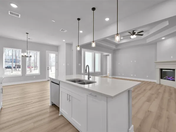 28502 Tallow Rock Ln, Huffman, TX 77336