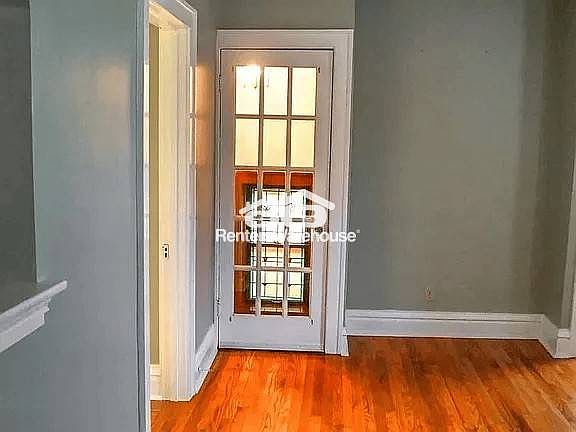 1st image of 5436 Lisette Ave Unit 2