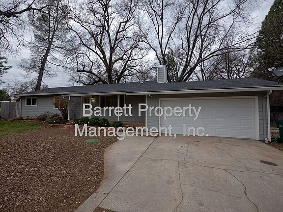 2nd image of 13440 Grand Oaks Pl
