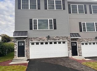 540 Heckman Ave, Nazareth, PA 18064