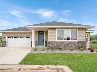 1266 Willowbrook Cir, Delano, MN 55328