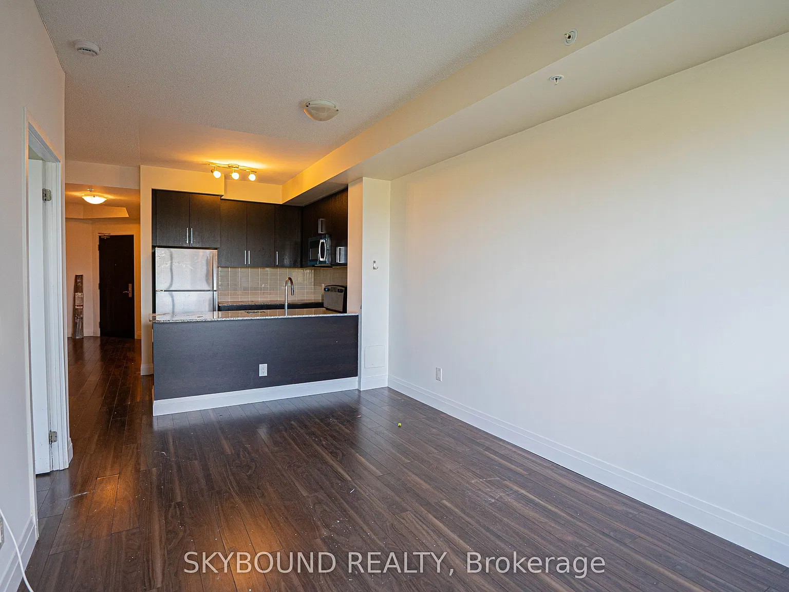 2 bed, $2,150 — Photo 4