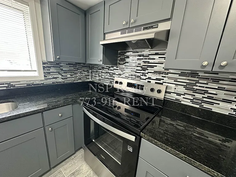 1400 Carol St #A — Photo 1