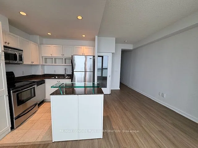 208 Queens Quay W #2908 — Photo 5