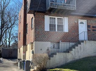 132 N Church St, Clifton Heights, PA 19018