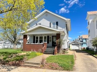 805 Race St, Dover, OH