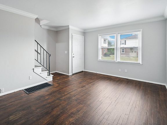 4th image of 3400 Greenwich St