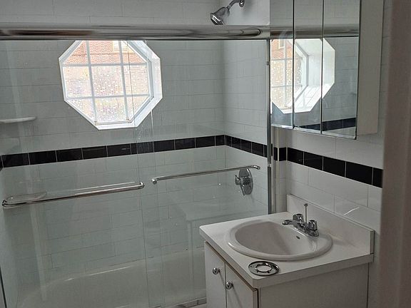 2nd image of 34-38 81st St #22