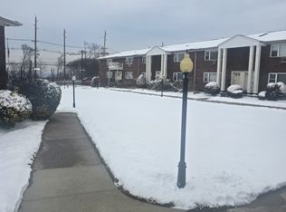100 Bergen Blvd APT 25, Fairview, NJ 07022