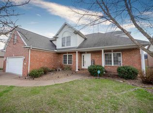 4300 Wynbrooke Dr, Newburgh, IN
