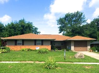 6009 Cruxten Dr, Dayton, OH 45424