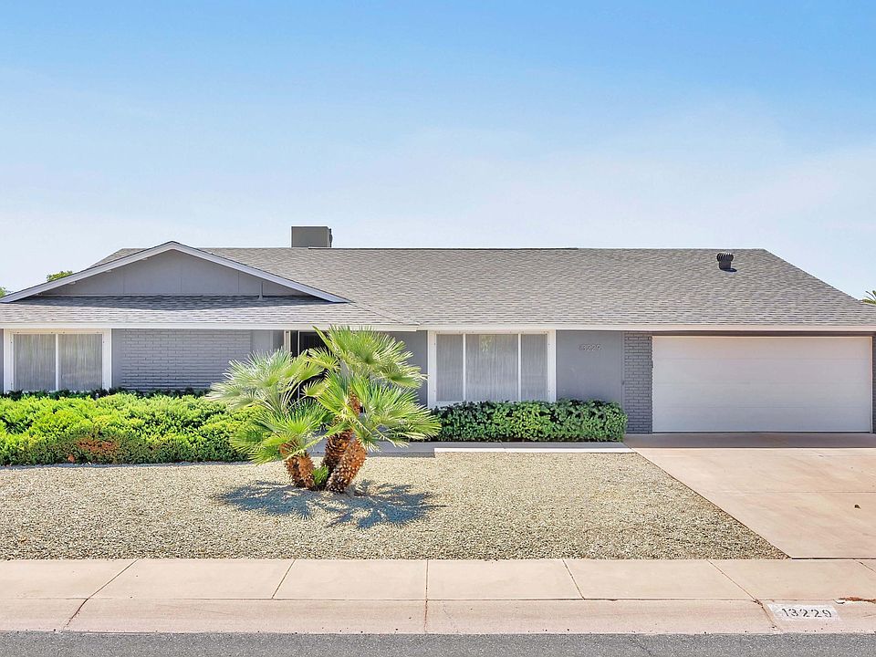 1st image of 13229 W Hyacinth Dr