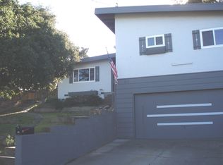 22 Alta Cir, Del Rey Oaks, CA 93940