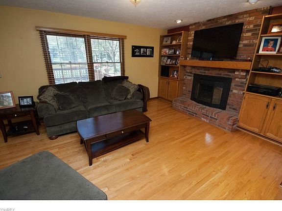 5th image of 19370 Spinnaker Cir