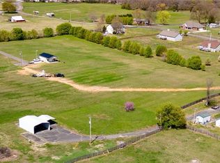 12 Pendley Rd SE, Calhoun, GA 30701