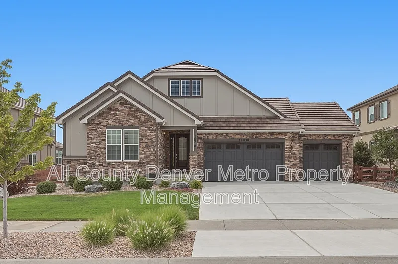 4 bed, 3.0 bath, 4797 sqft, $4,895 — Photo 1
