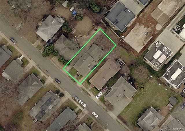 2nd image of 1108 Greenleaf Ave