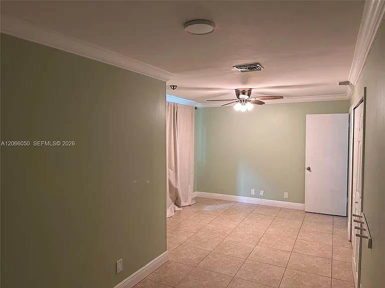11907 Jennifer Way — Photo 12