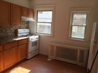 1852 Lindley Ave, Philadelphia, PA 19141