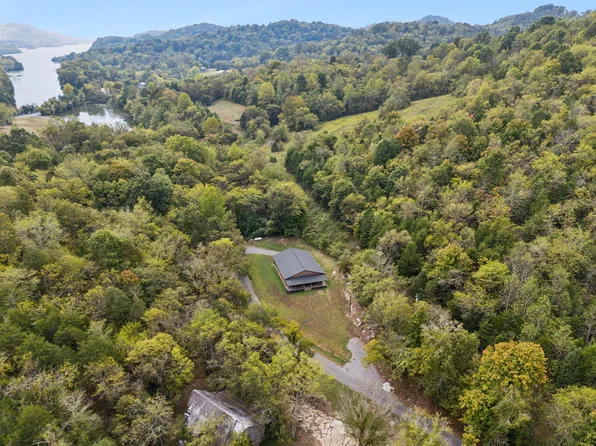 229 Funn Branch Rd, Gainesboro, TN 38562