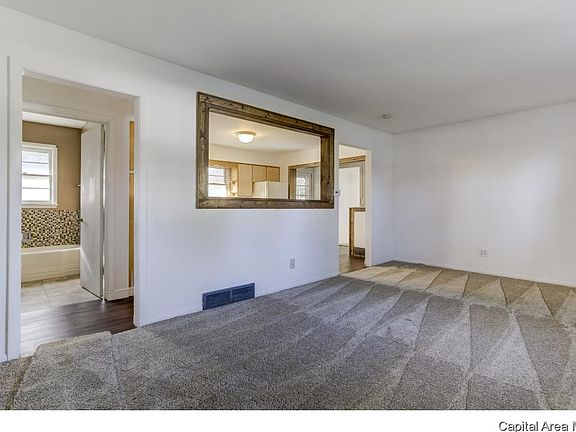 5th image of 506 N 5th St