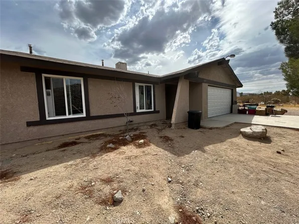 32257 Zircon Rd, Lucerne Valley, CA 92356