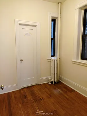 Rented by City Connections Realty | media 14