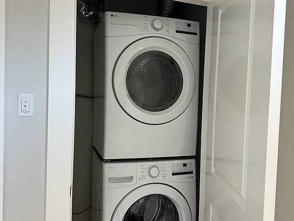 4th image of 3 Osler St #4721