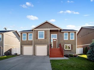 7729 N Ash Ln, Spokane, WA 99208