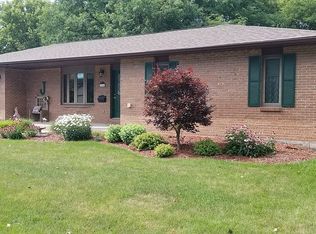 110 Biester Dr, Belvidere, IL 61008