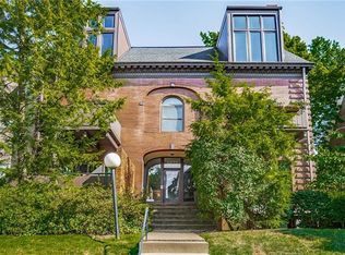 5922 Howe St APT 302, Pittsburgh, PA 15232