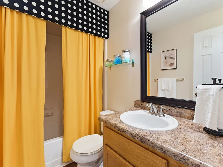 Battle Creek Village Townhomes — Photo 10