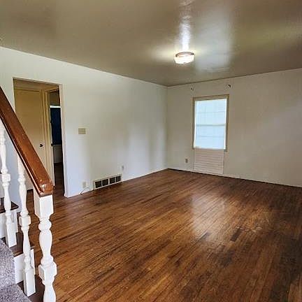 5th image of 7703 E 50th St