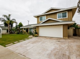 16741 Robert Ln, Huntington Beach, CA 92647