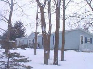 4550 Snover Rd, Carsonville, MI 48419