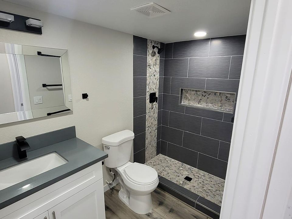 2nd image of 3755 47th St APT 6