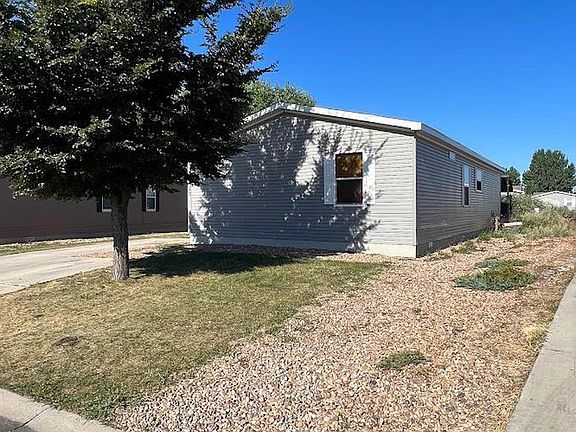 4th image of 3145 Foxtail Ln