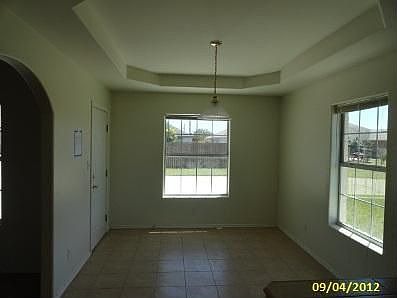 4th image of 9717 Alexis Ave