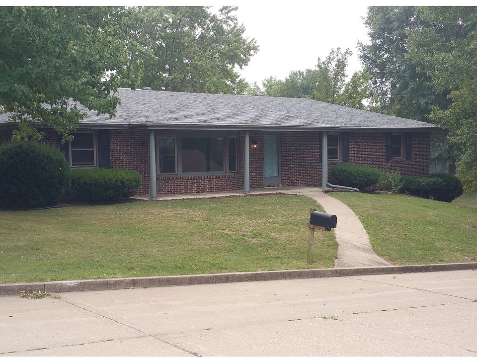 1st image of 906 Western Air Dr