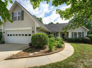 311 Planters Creek Rd, Fletcher, NC 28732