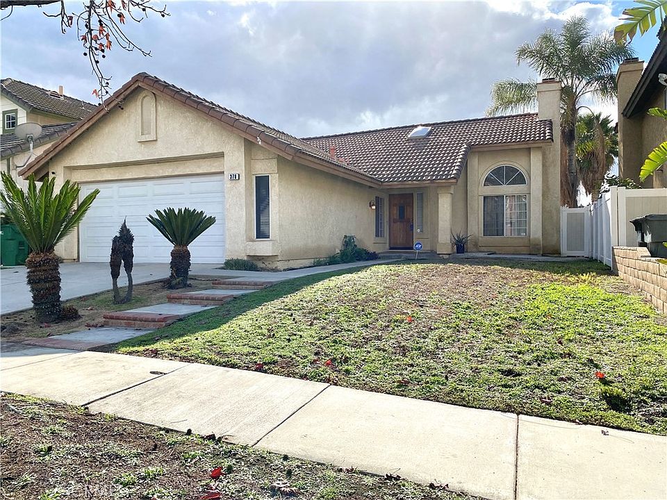 1st image of 378 Glacier Cir