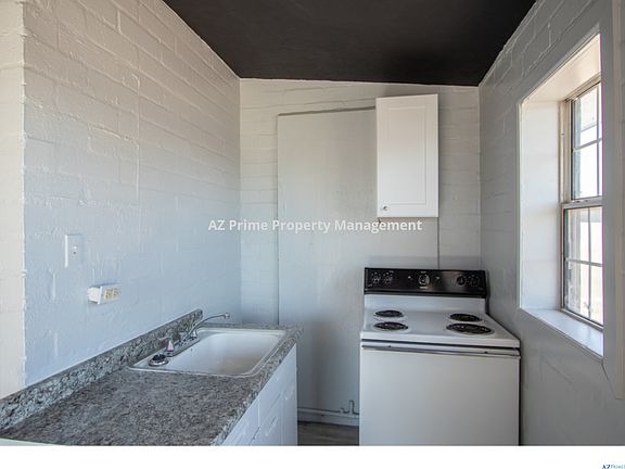 5th image of 3060 NW Grand Ave #14