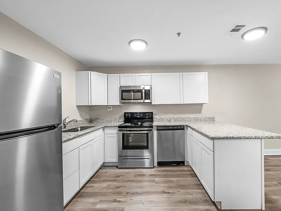 Destin Apartments