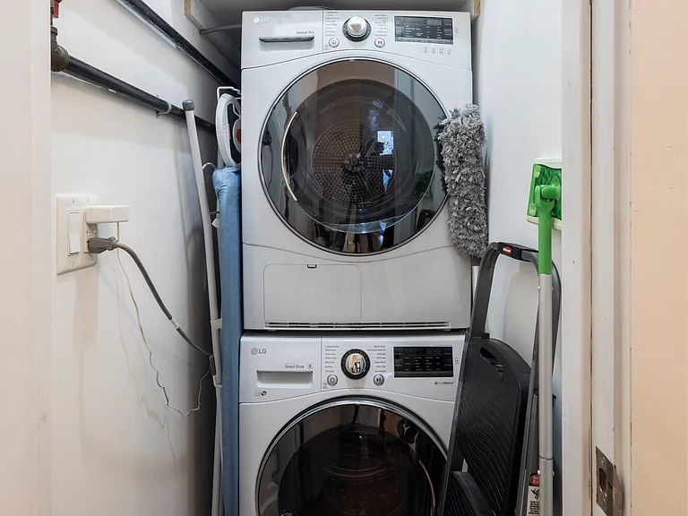 26 E 19th St #1C — Photo 7