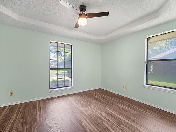 5th image of 5637 Guadalajara Dr #2