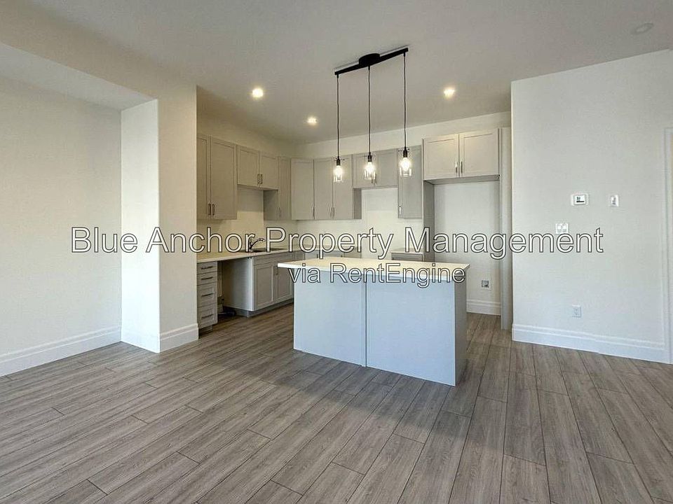 1st image of 89 Buchanan Ave
